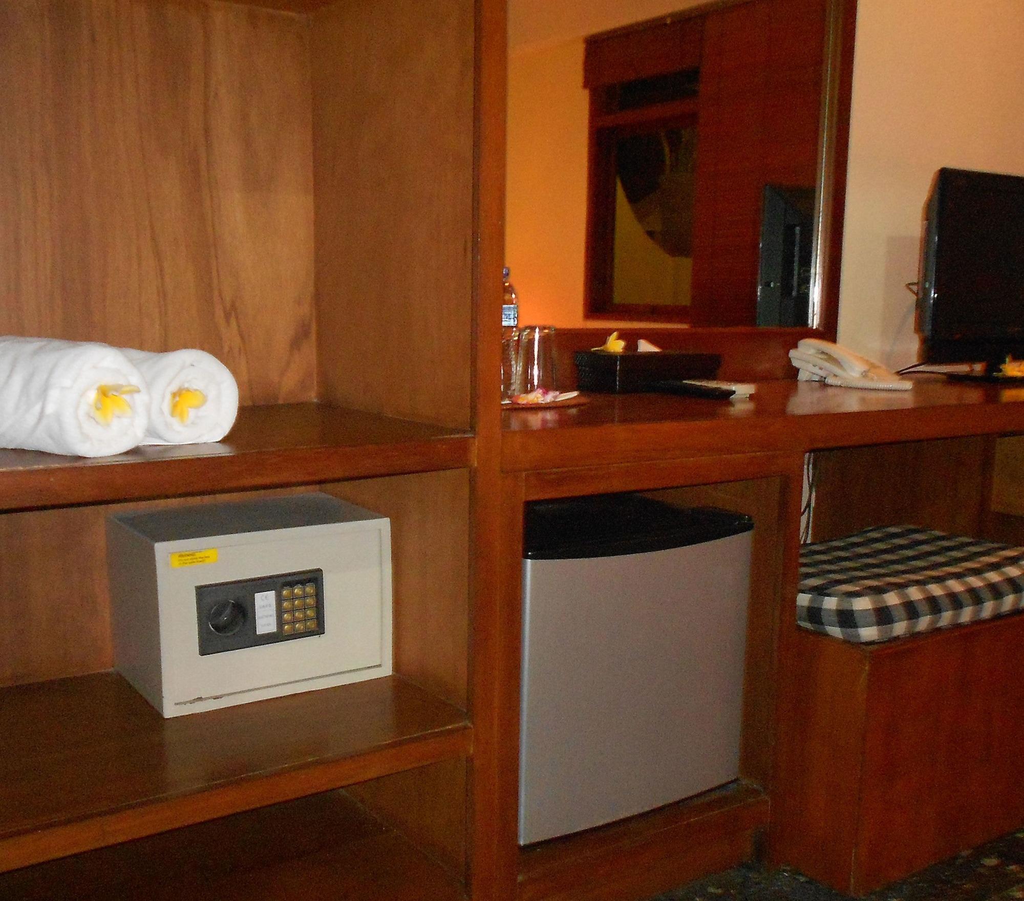 Capital O 93809 Wida Hotel Legian Extérieur photo