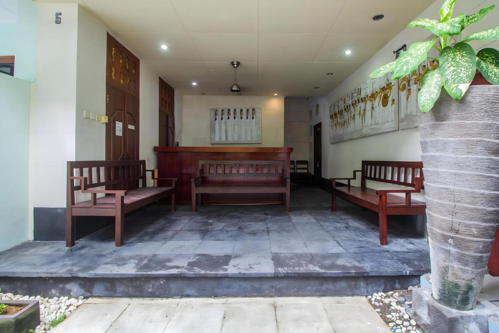 Capital O 93809 Wida Hotel Legian Extérieur photo