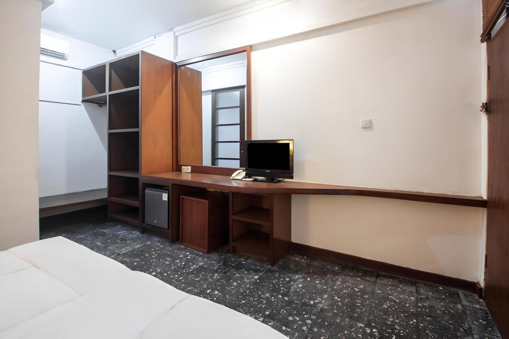 Capital O 93809 Wida Hotel Legian Extérieur photo