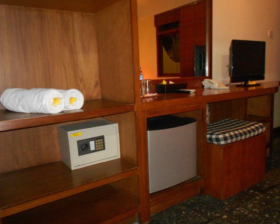 Capital O 93809 Wida Hotel Legian Extérieur photo